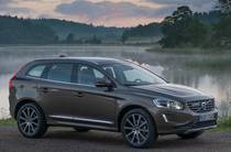 Volvo XC60 VED4 R-Design (Momentum)