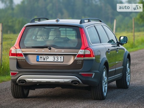 Volvo XC70 2010