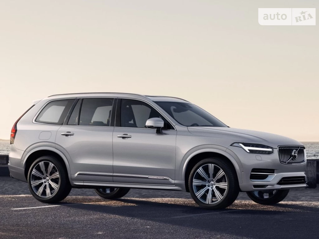 Volvo XC90 Core