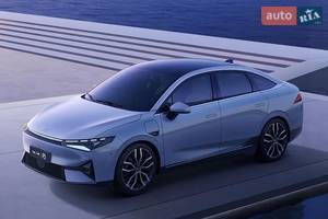 Xpeng p5 I поколение Седан