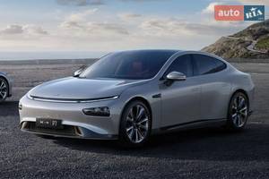 Xpeng p7 I поколение Седан