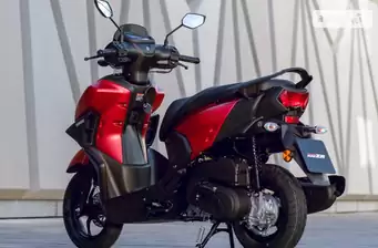 Yamaha RayZR