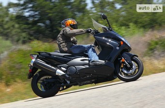 Yamaha T-MAX