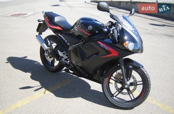 Yamaha TZR 2013