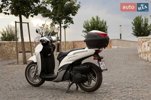 Yamaha xenter I покоління Скутер