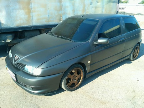 Alfa Romeo 145