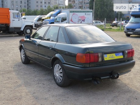 Audi 80