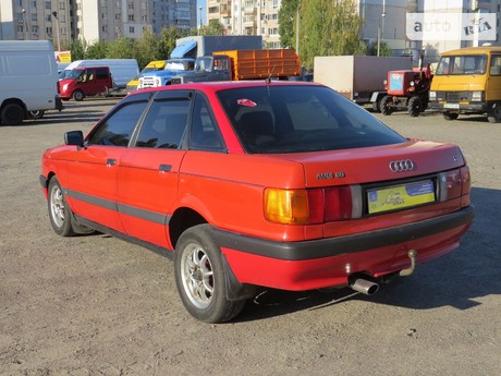 Audi 80