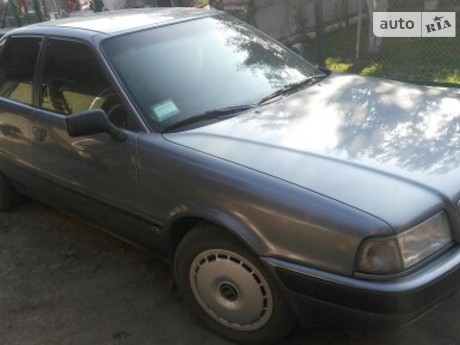 Audi 80