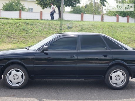 90 Audi 90