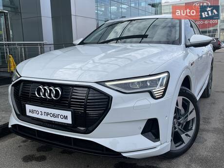 Audi e-tron 2020 в Киеве