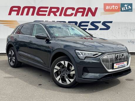 Audi e-tron 2022 в Киеве