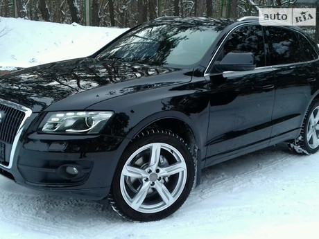 Audi Q5 2.0 TFSI AT (211 л.с.) quattro 2009