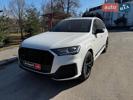 Audi Q7 2023 в Киеве