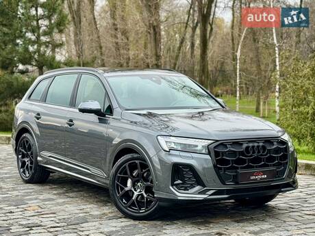 Audi Q7 2026 в Киеве