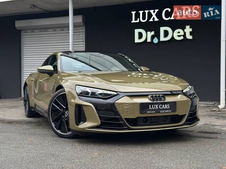 Audi RS e-tron GT 2021 в Киеве