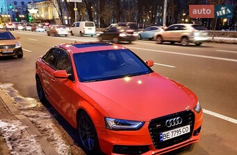 Audi S4 3.0 TFSI S-tronic (333 л.с.) quattro  2015