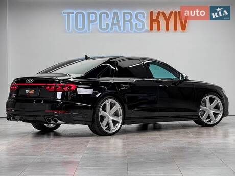 Audi S8 2025 в Киеве