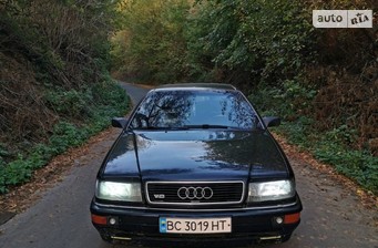 Audi V8  1991