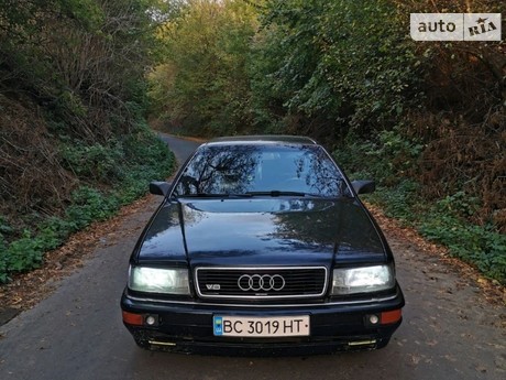 Audi V8 1991