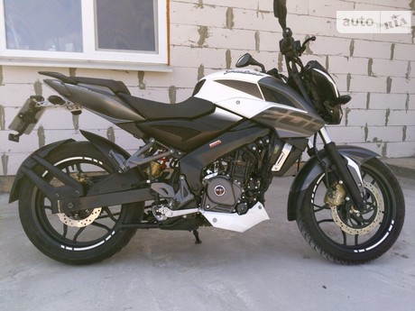 Bajaj Pulsar 2019