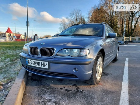 BMW 318 2003