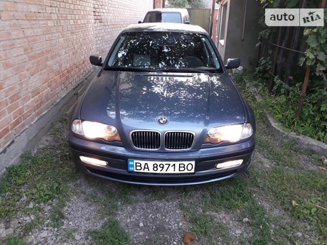 BMW 320 1998