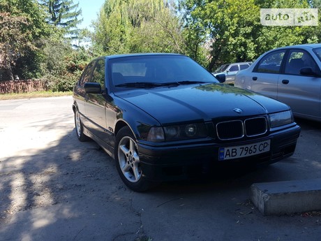 BMW 320 1994