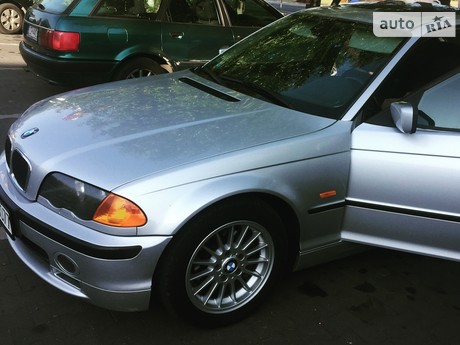 BMW 320 2000