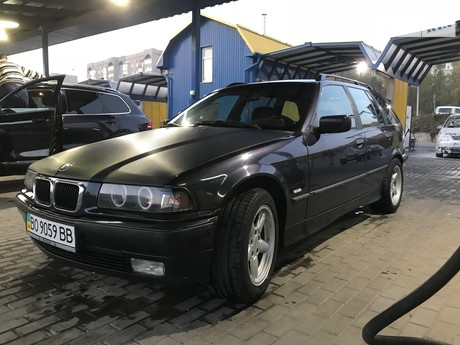 BMW 320 1997