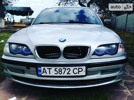 320 BMW 320