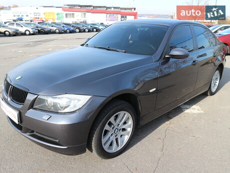 BMW 320 2005