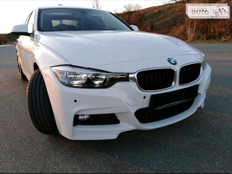 BMW 320 2016
