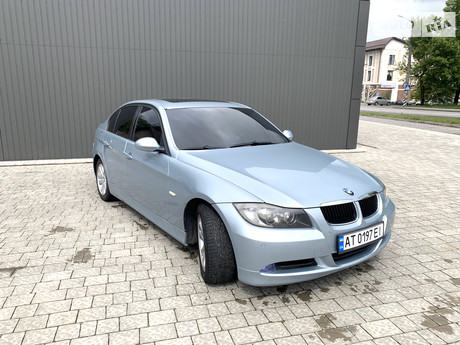 BMW 320 2006