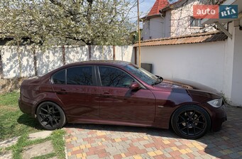 BMW 325 2008