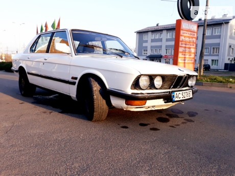 BMW 5 Series 1982