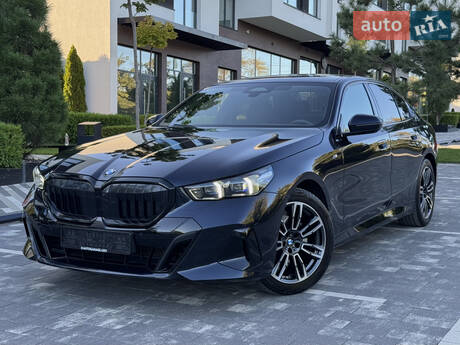 BMW 5 Series 2024 в Ужгороде