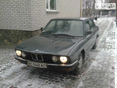 BMW 518