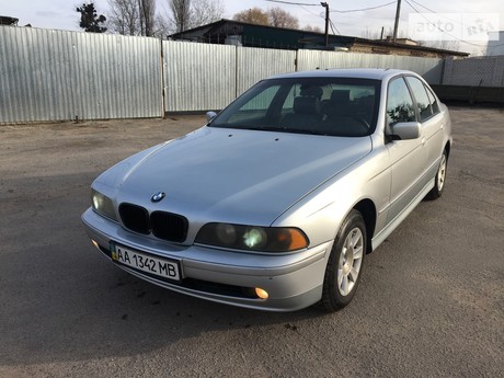 BMW 520 2001