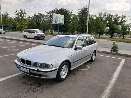 BMW 523 1999