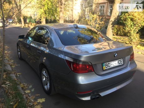 525 BMW 525