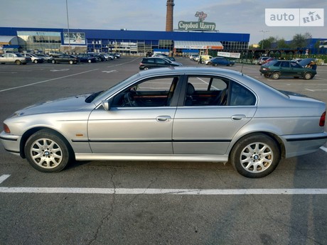 BMW 525 1999