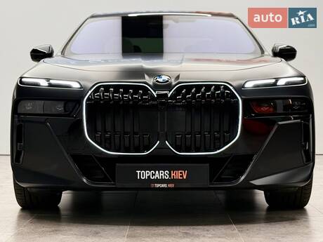 BMW 7 Series 2025 в Киеве