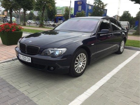 BMW 730