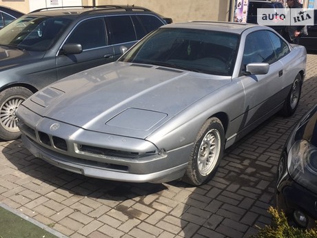 BMW 8 Series 0