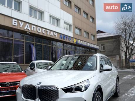 BMW iX1 2024 в Киеве