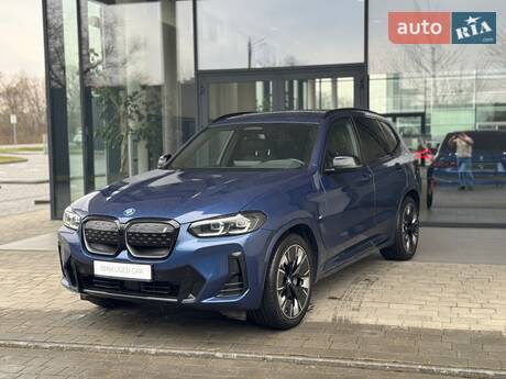 BMW iX3 2023 в Ивано-Франковске