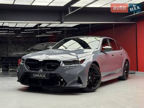 BMW M5 2025 в Киеве