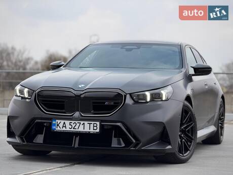 BMW M5 2024 в Киеве