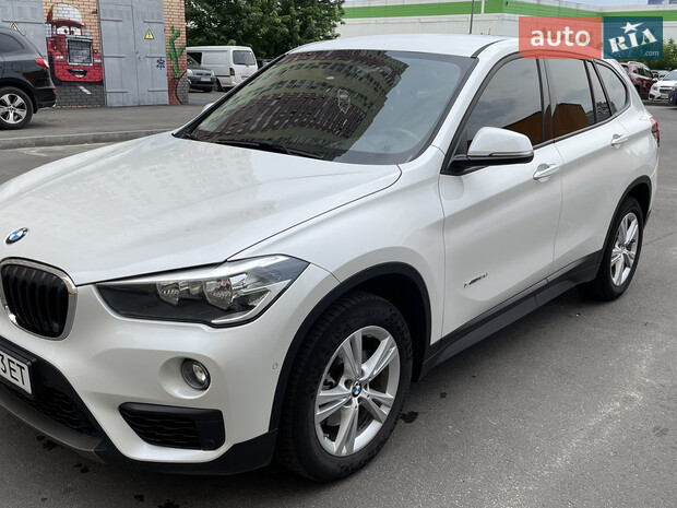 BMW X1